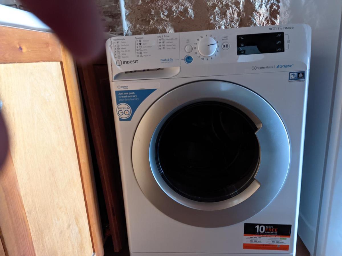 האלקי Rosalia Apartments מראה חיצוני תמונה